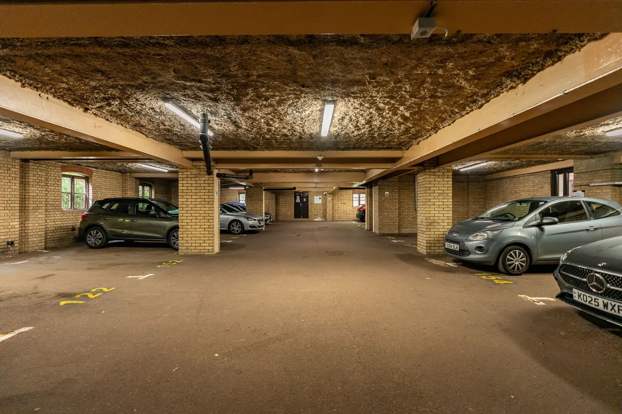River Meads, Stanstead Abbotts, SG12, photo 11
