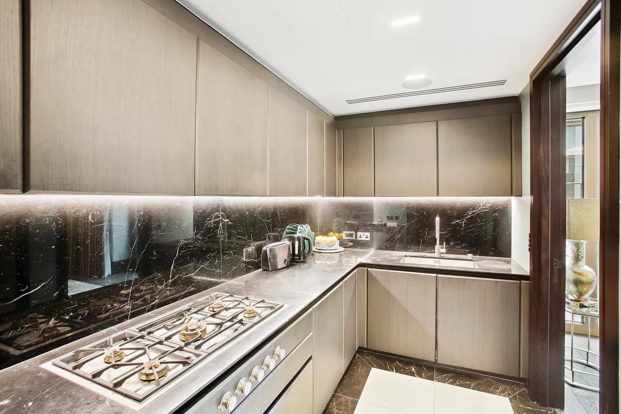 Ashburton Place, Mayfair, W1J, photo 14