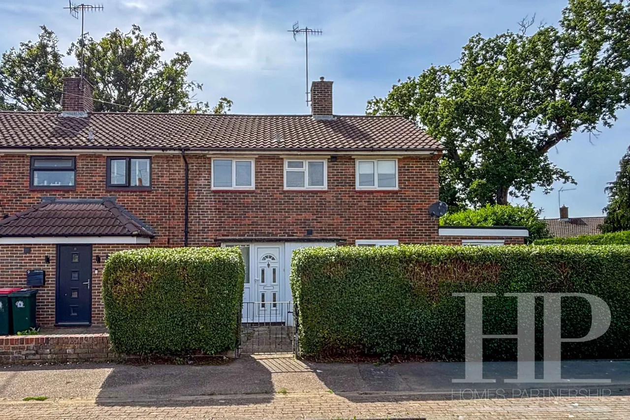 3 bed house for sale, Eridge Close, Crawley, RH10