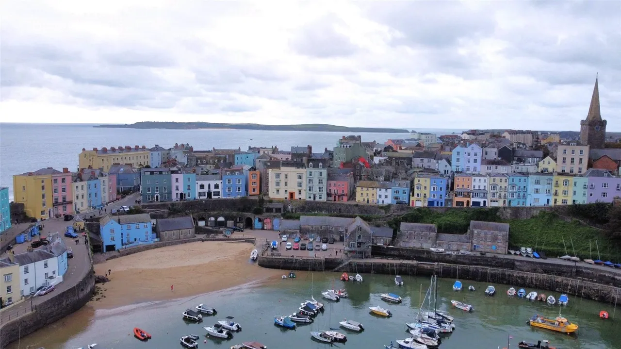 Crackwell Street, Tenby, SA70, photo 24