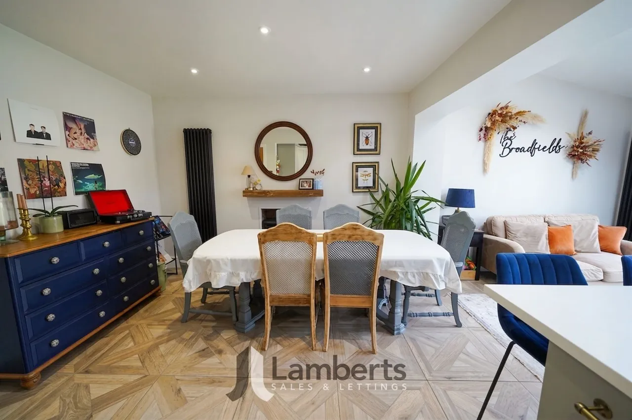 1 Teal Road, Studley, photo 7