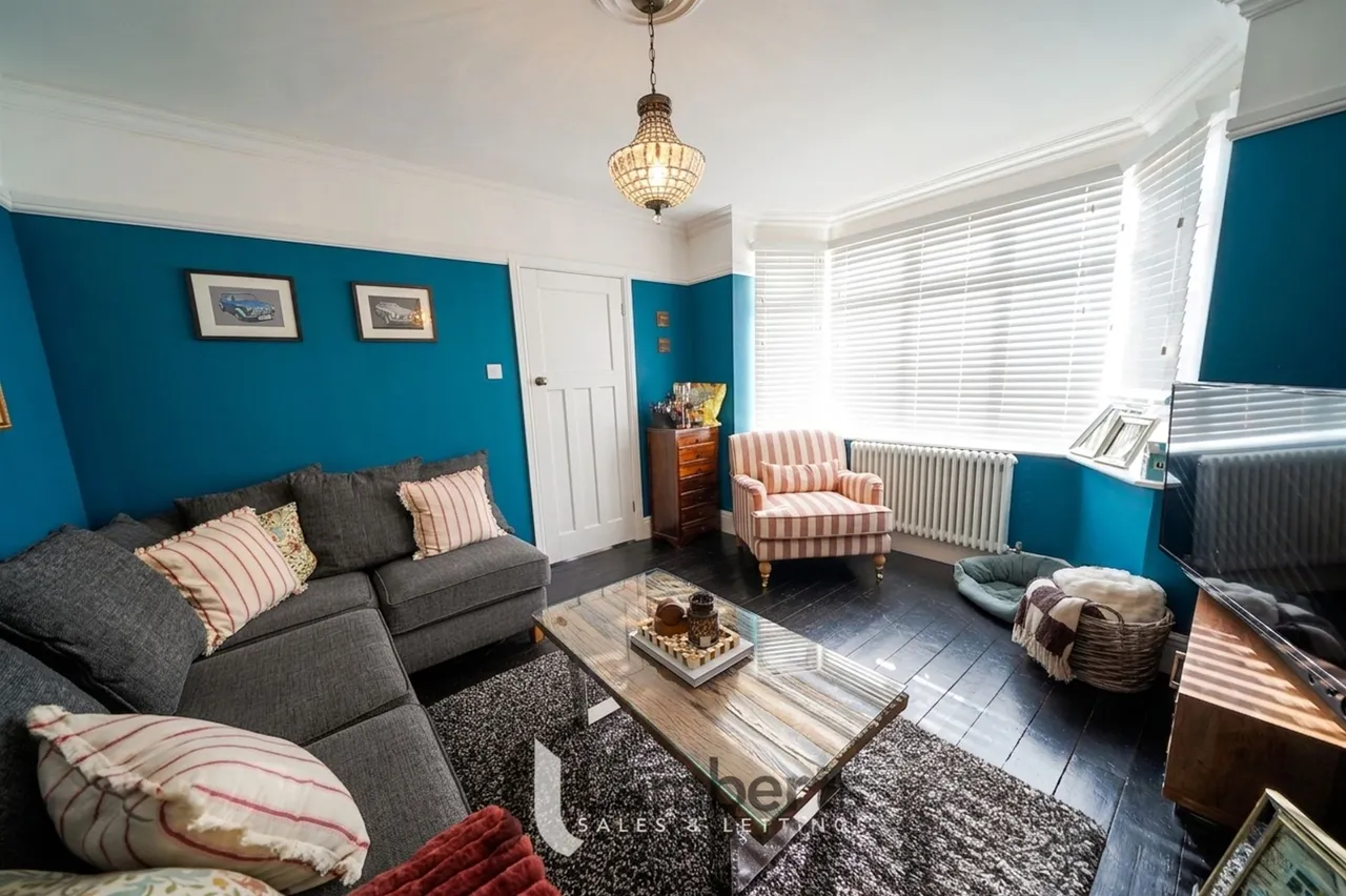 1 Teal Road, Studley, photo 11