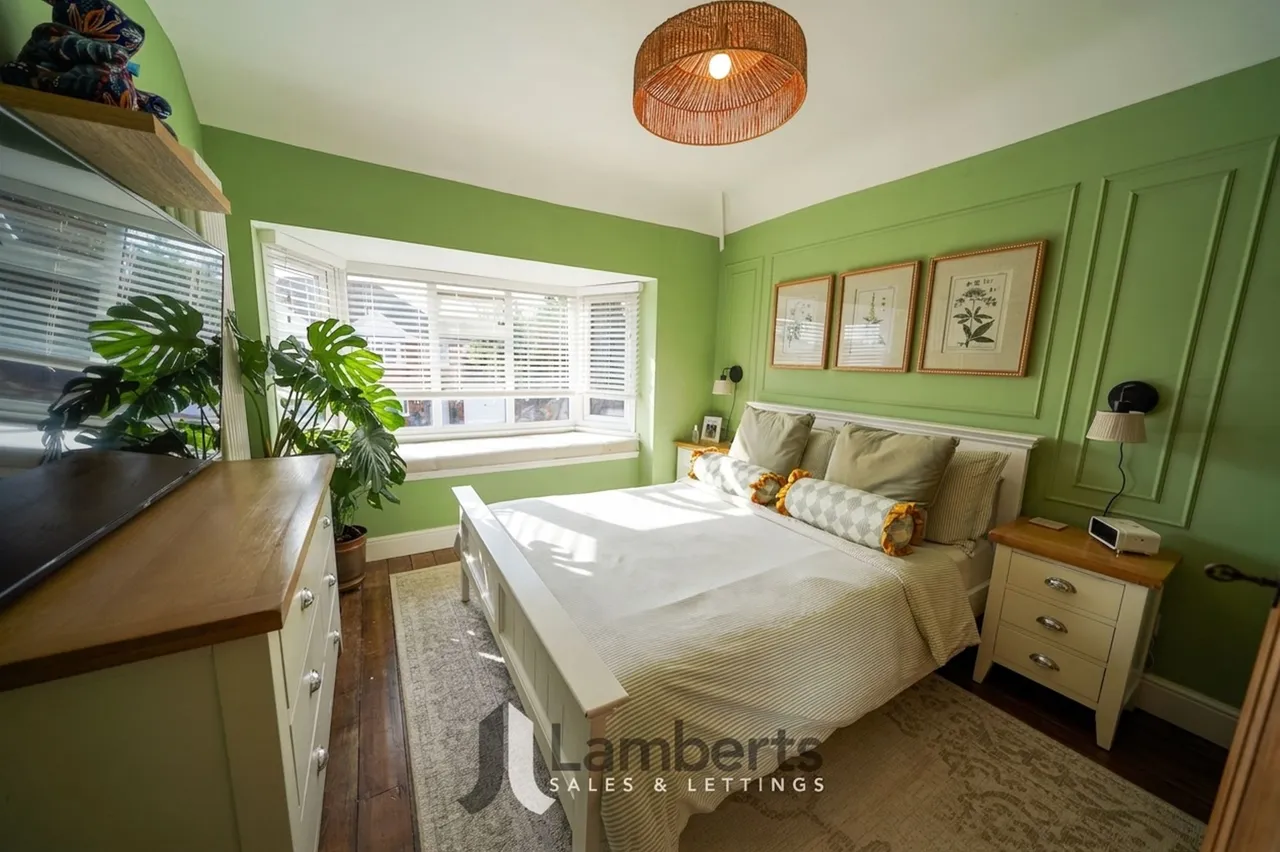 1 Teal Road, Studley, photo 15