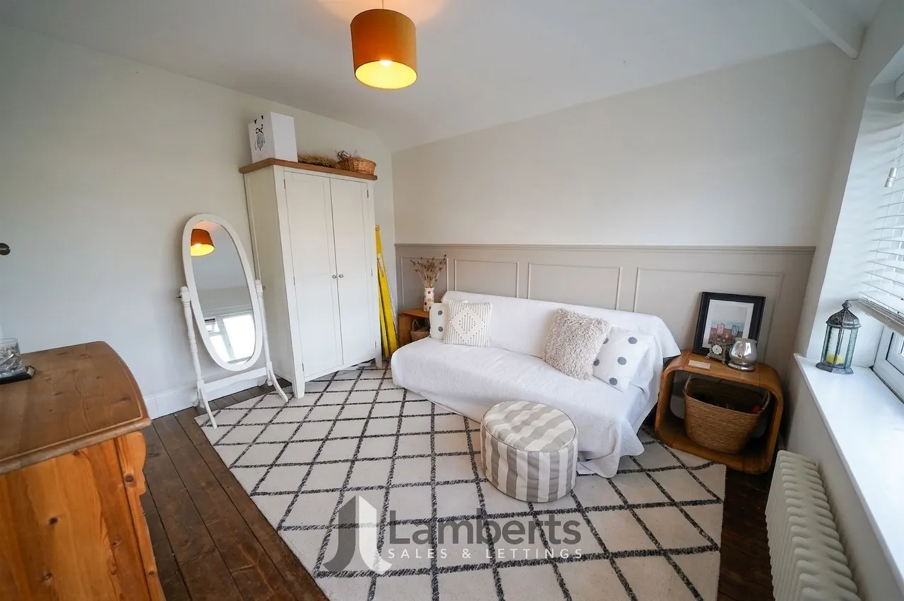 1 Teal Road, Studley, photo 18