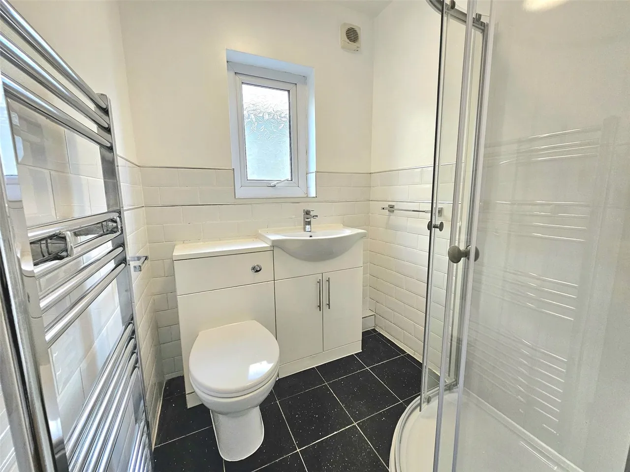 Granton Avenue, Upminster, Essex, RM14, photo 6