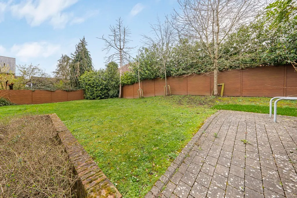 Swakeleys Road, Ickenham, UB10, photo 22