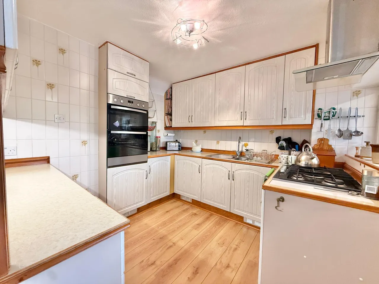 Leesway Drive, Denton, M34, photo 8