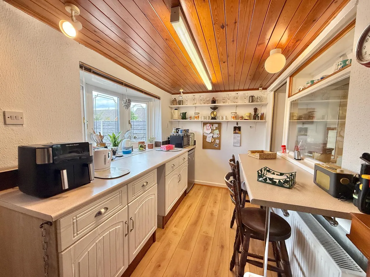 Leesway Drive, Denton, M34, photo 10