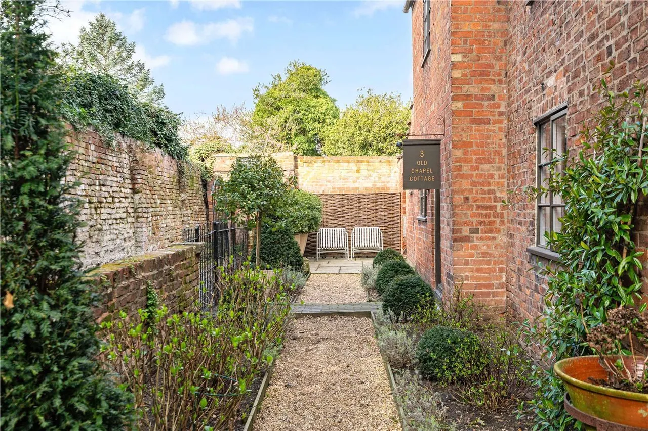 Church Street, Tewkesbury, GL20, photo 13