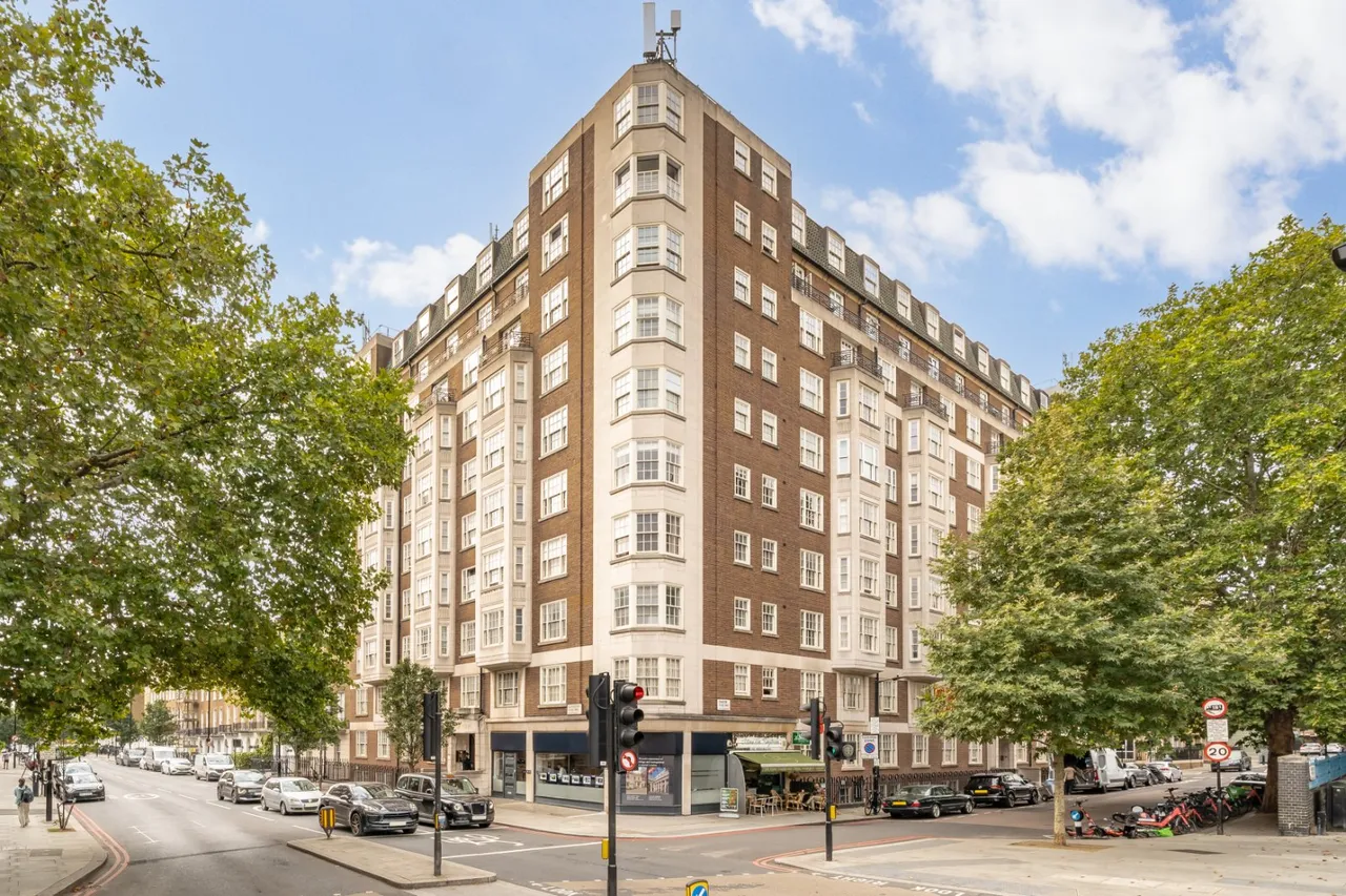 2 bed flat to rent, Gloucester Place, Marylebone, NW1