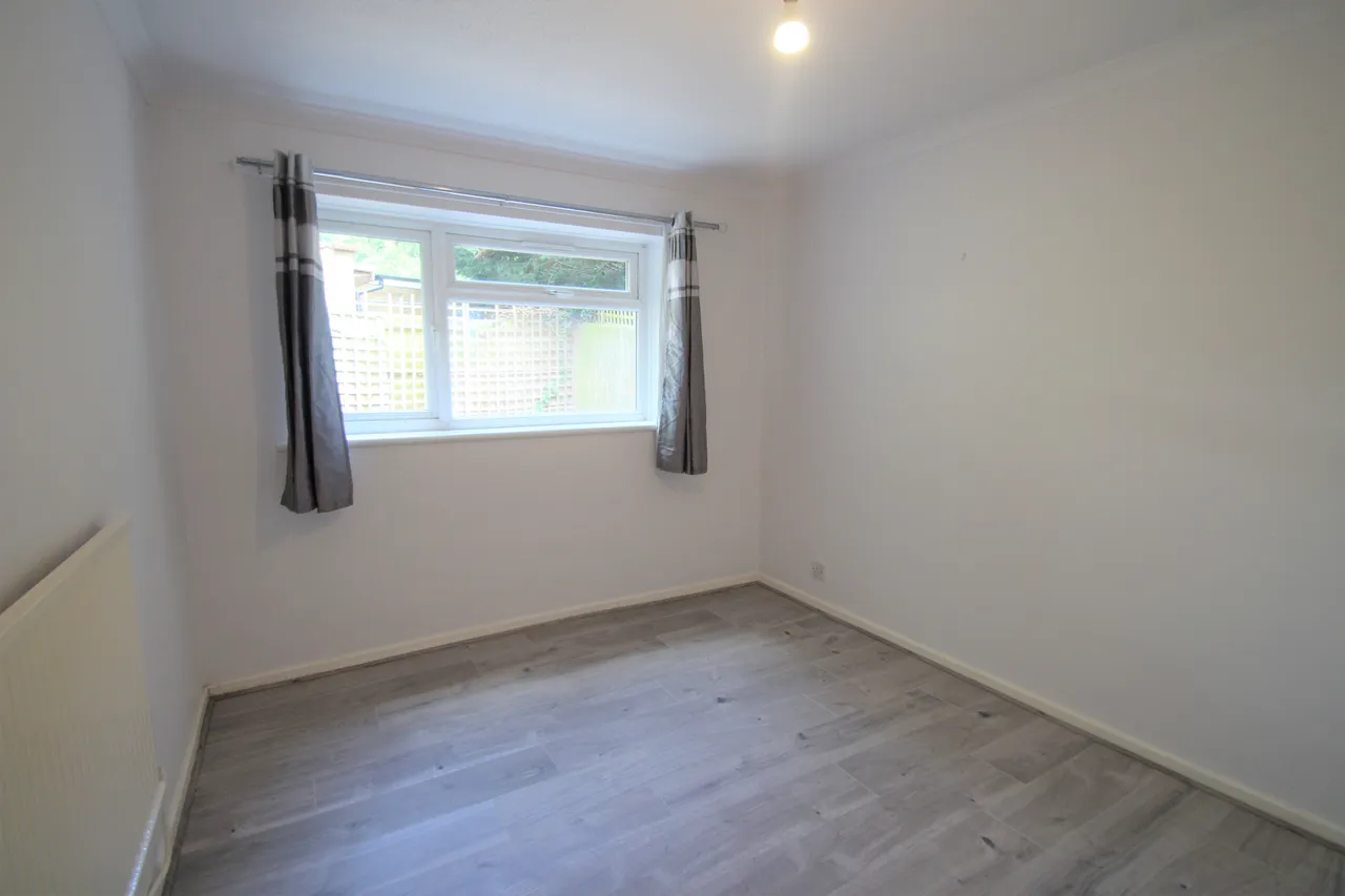 Beeton Close, Pinner, HA5, photo 6