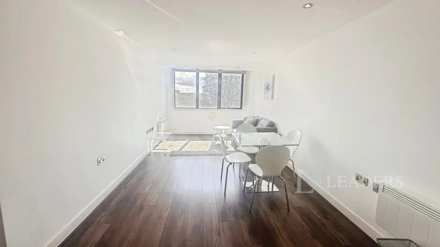 Wrentham Street, Birmingham, B5, photo 3