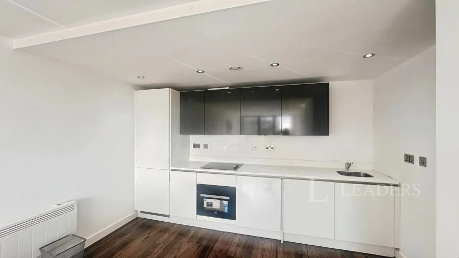 Wrentham Street, Birmingham, B5, photo 2