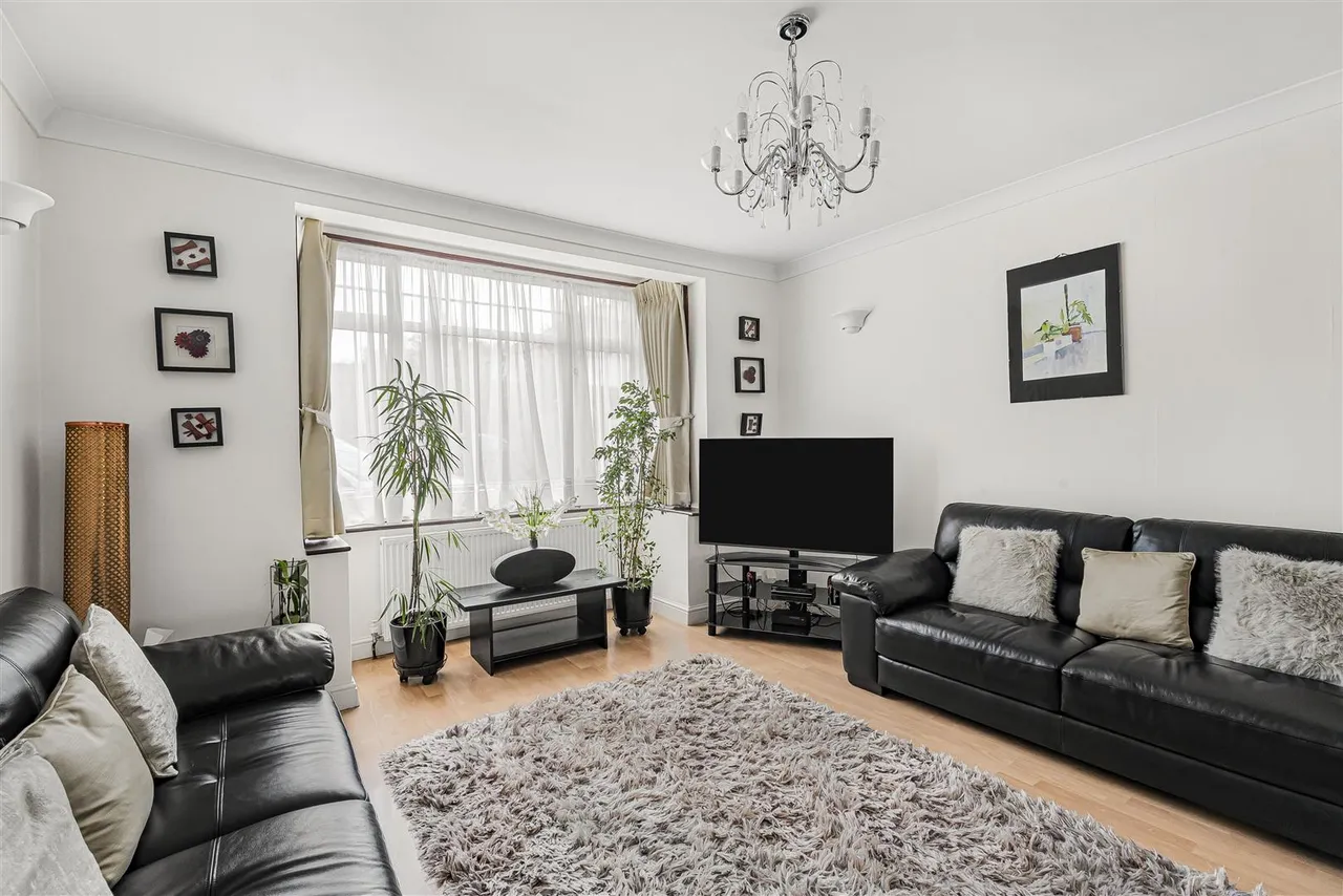St Andrews Avenue, Wembley, HA0, photo 6