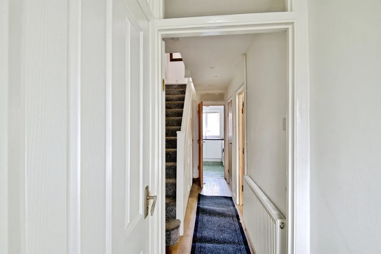 Affleck Road, Colchester, CO4, photo 2