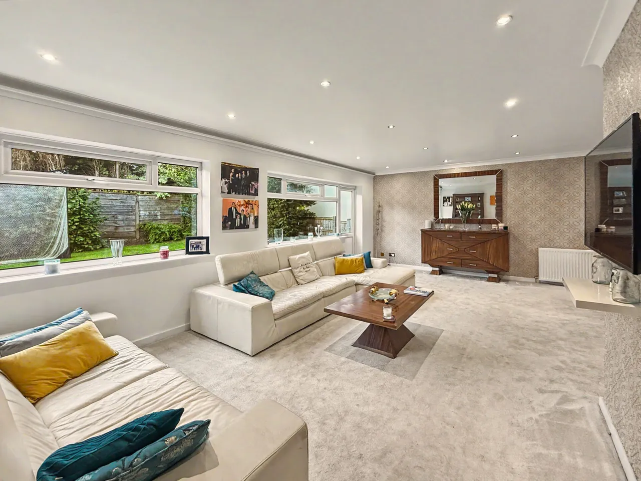 Oakdale Close, Whitefield, M45, photo 9