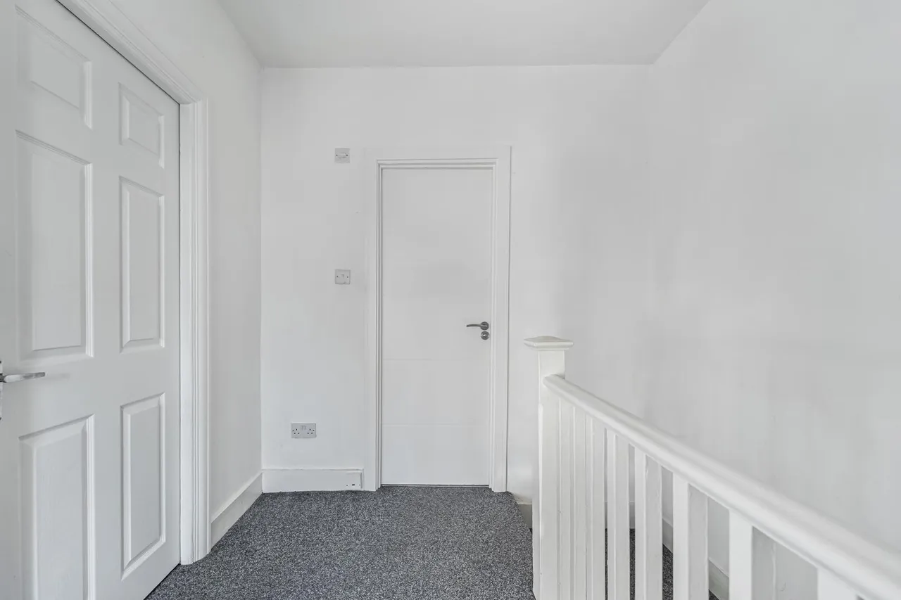 Ecclesbourne Gardens, London, N13 5JD, photo 7