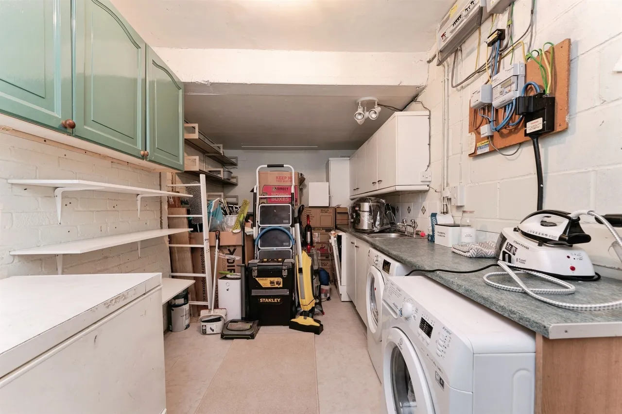 Holden Road, Lackford, Bury St. Edmunds, photo 6