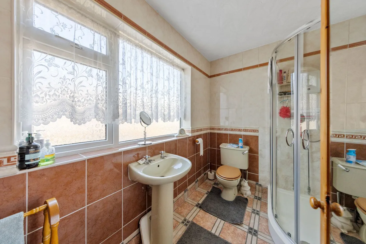 Wilderspool Causeway, Warrington, Warrington, WA4 6QL, photo 12