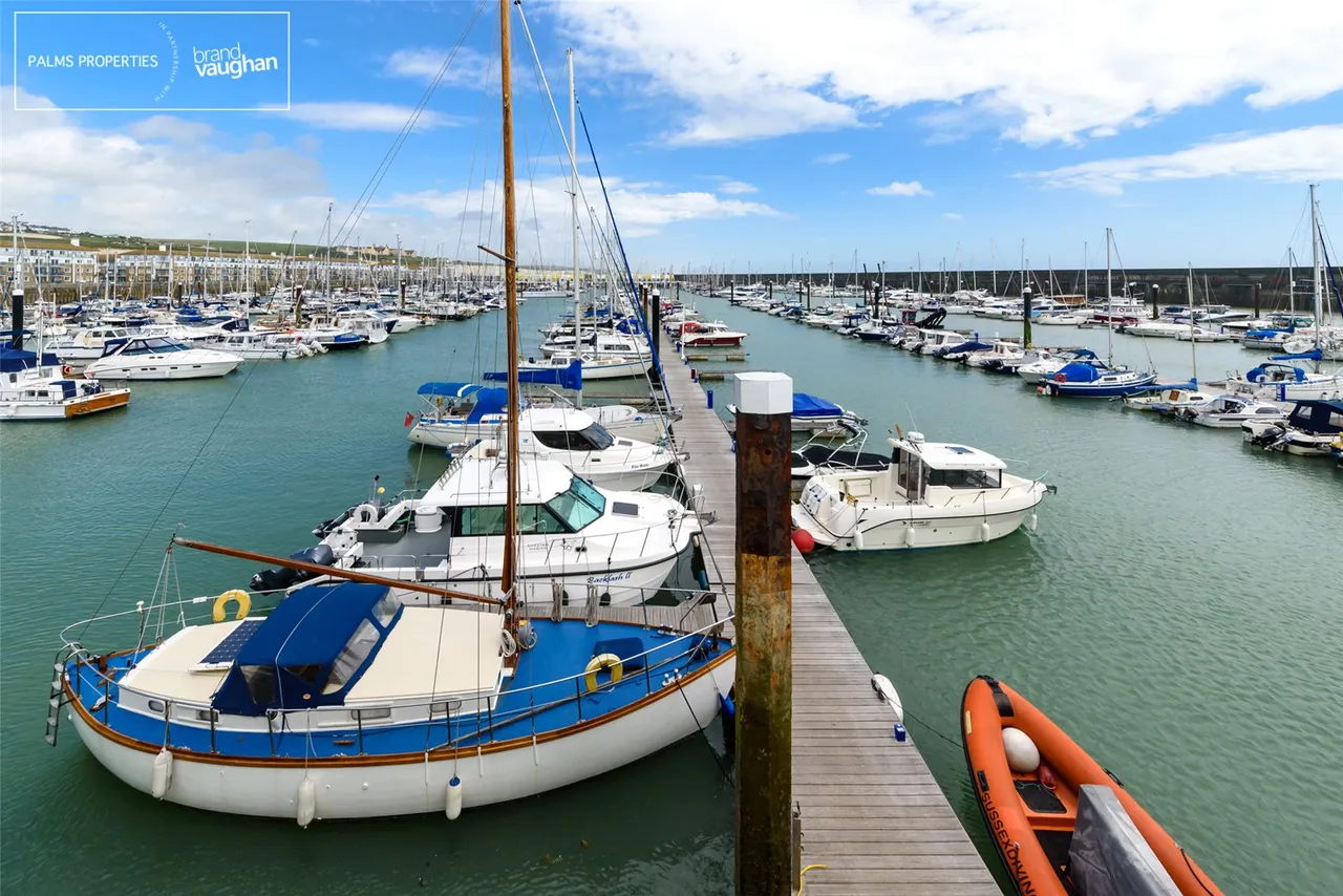 Western Concourse, Brighton Marina Village, BN2, photo 9