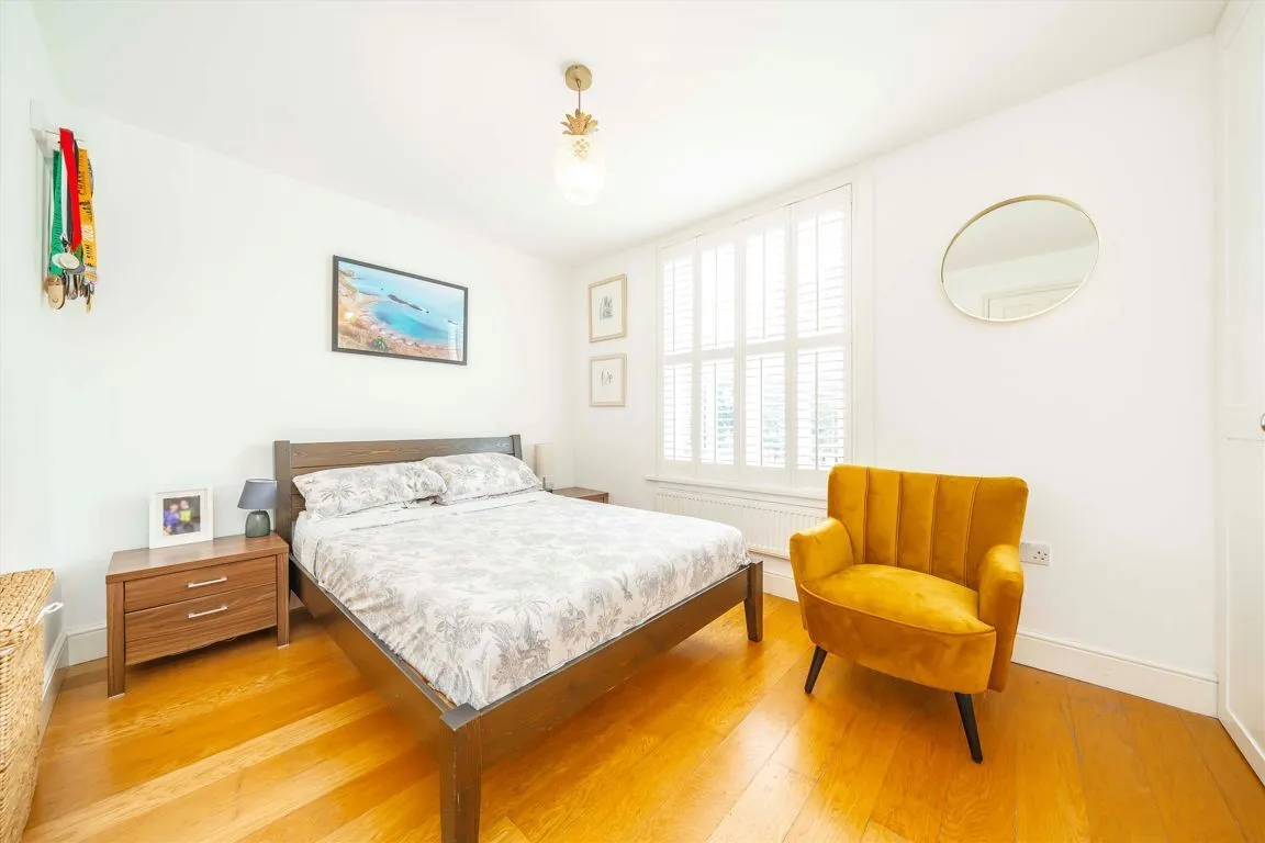 Mattock Lane, W13, photo 4