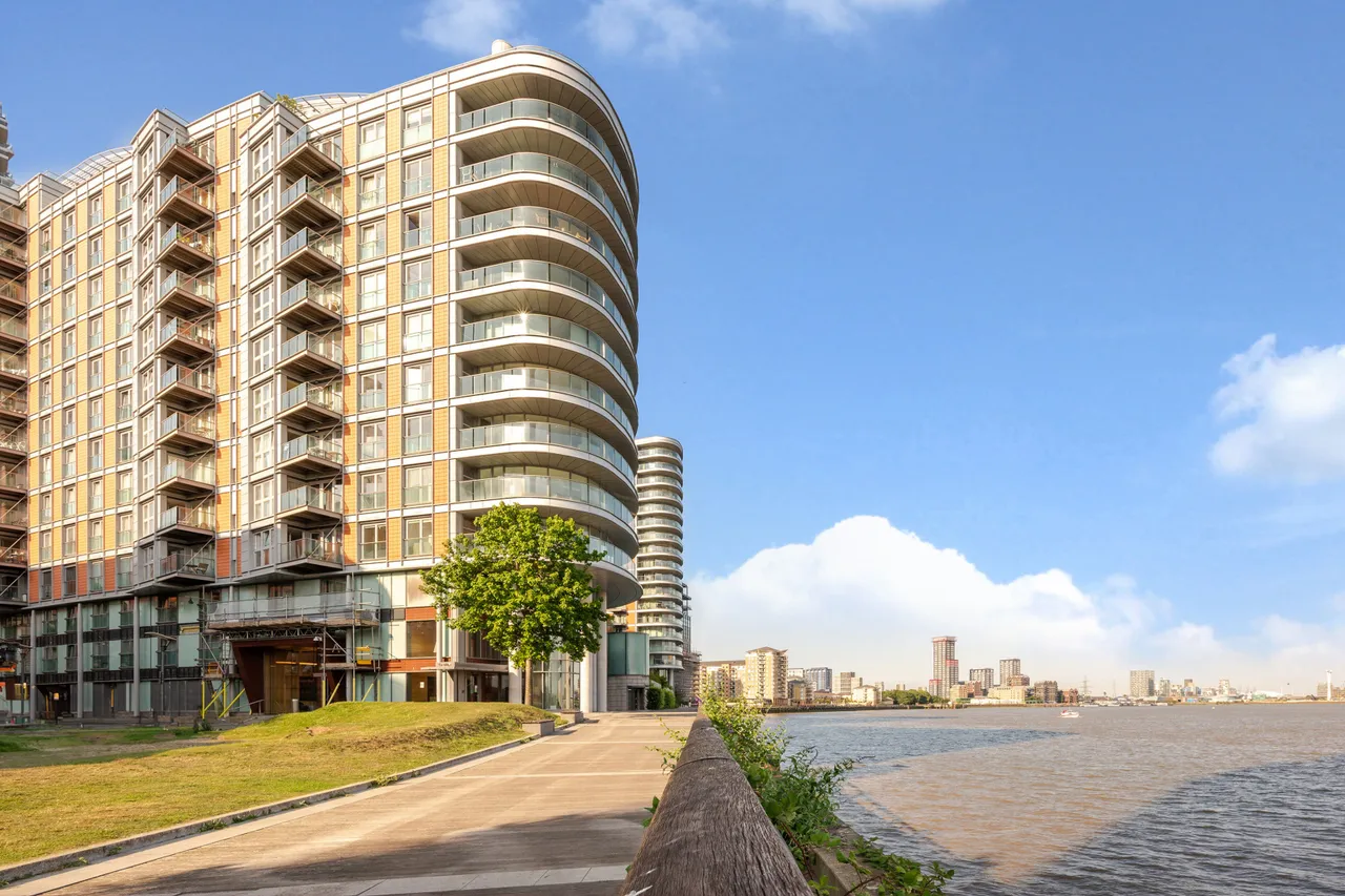 Fairmont Avenue, London, E14, photo 8