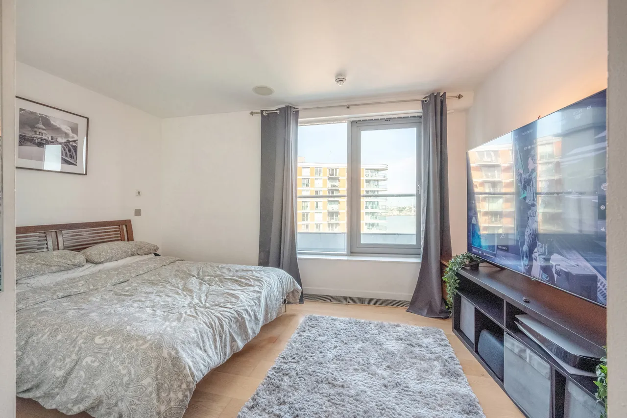 Fairmont Avenue, London, E14, photo 11