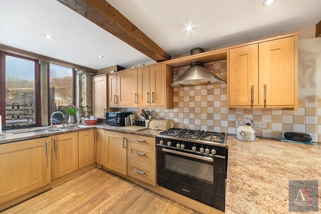 Town House Road, Littleborough OL15 9JX, photo 4