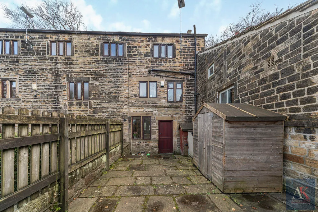 Town House Road, Littleborough OL15 9JX, photo 21