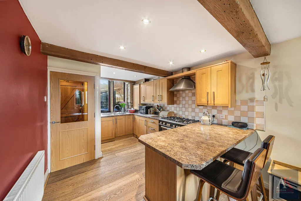 Town House Road, Littleborough OL15 9JX, photo 2