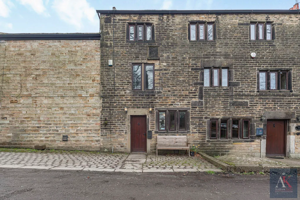 Town House Road, Littleborough OL15 9JX, photo 19
