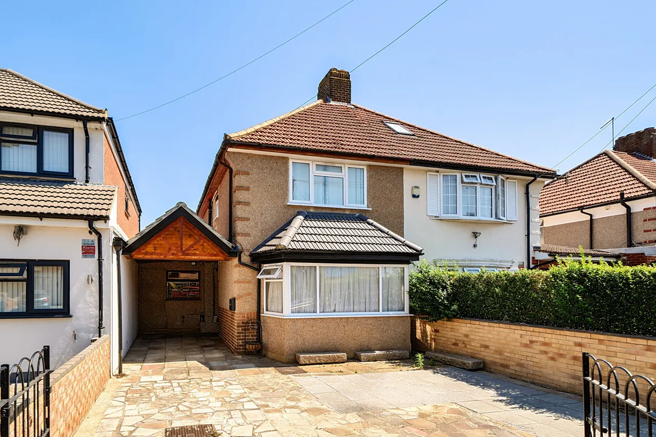 3 bed house for sale, Laughton Road, Northolt, UB5