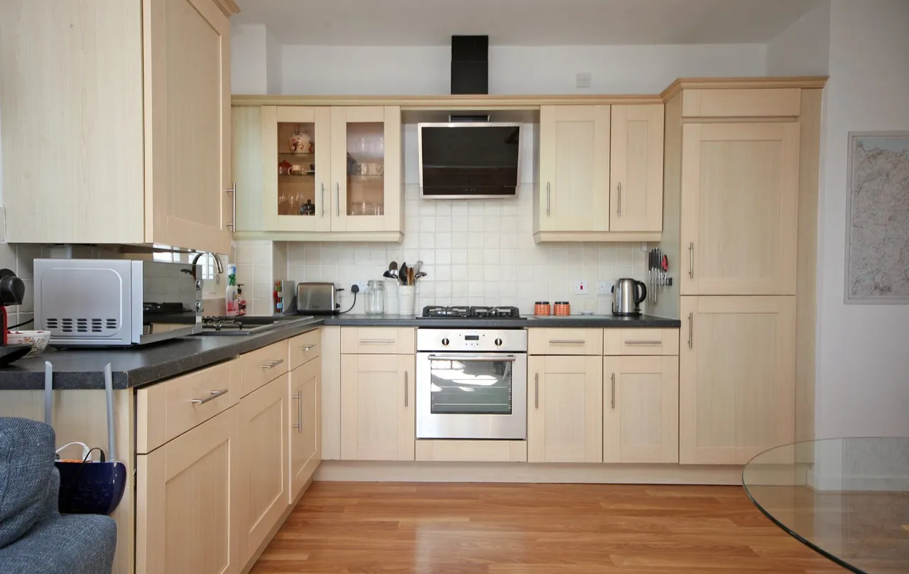 Amlwch Road, Benllech, photo 7