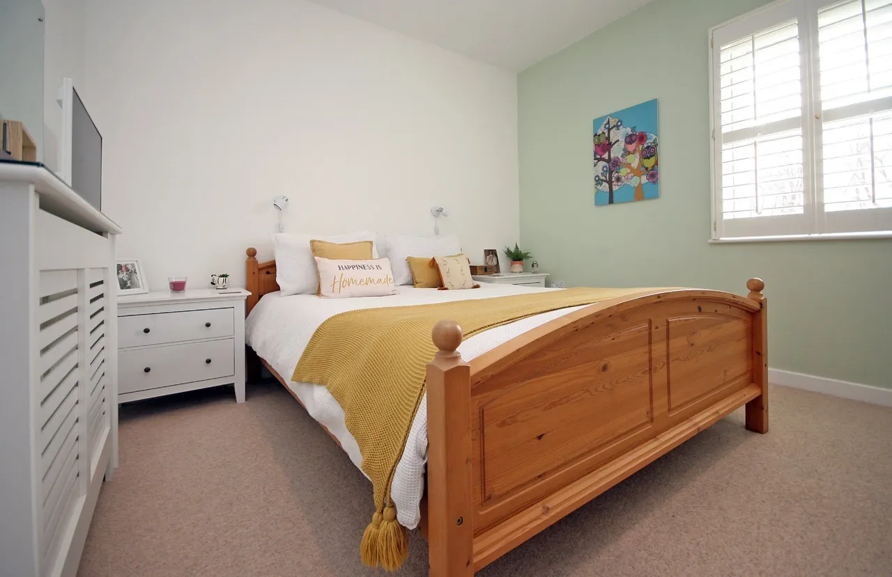 Amlwch Road, Benllech, photo 10