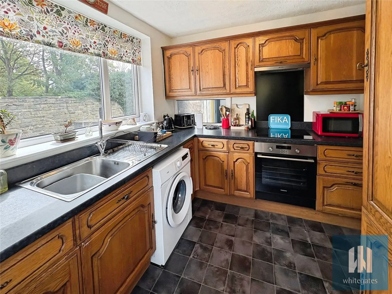 Beechwood Avenue, Mirfield, WF14, photo 4
