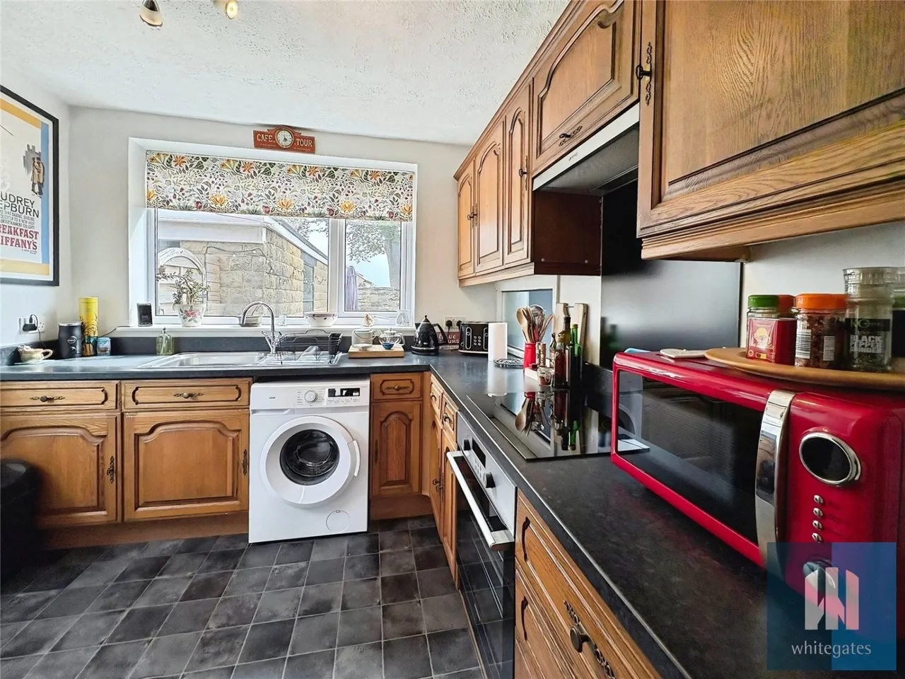 Beechwood Avenue, Mirfield, WF14, photo 12