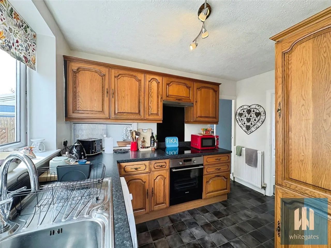 Beechwood Avenue, Mirfield, WF14, photo 11