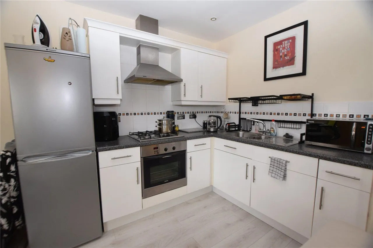 Ash Apartments, Chaloner Green, WF1, photo 3