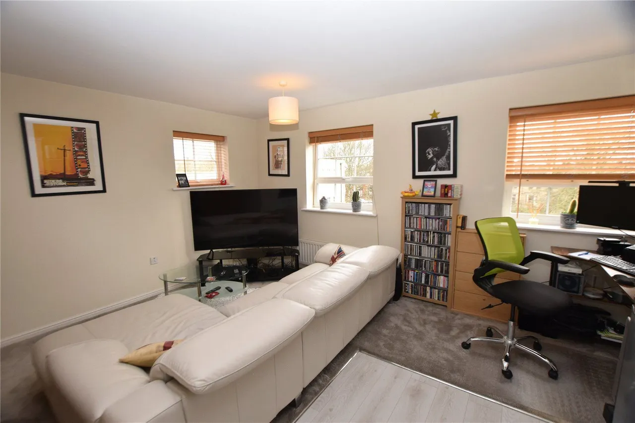 Ash Apartments, Chaloner Green, WF1, photo 4