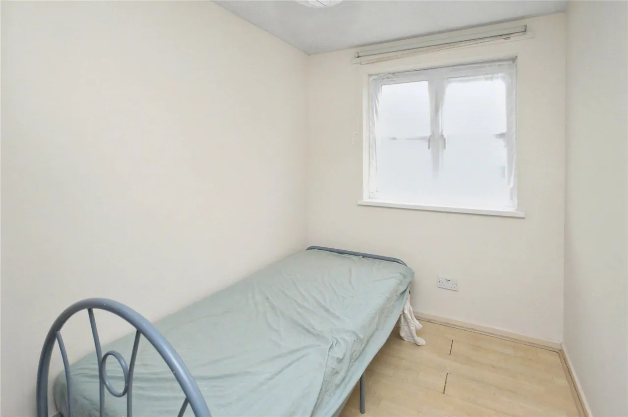 Gardeners Court, Leeds, LS10, photo 7