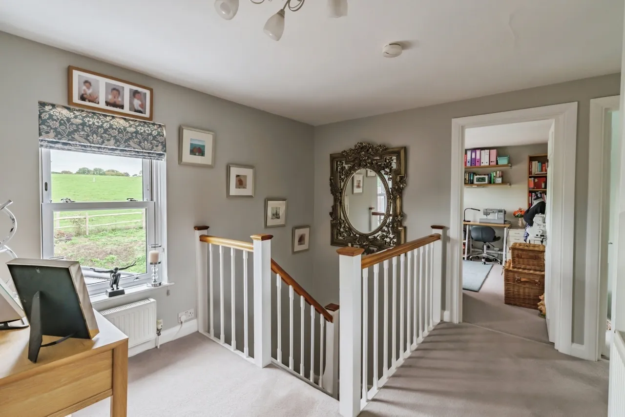 Lions Green, TN21, photo 33