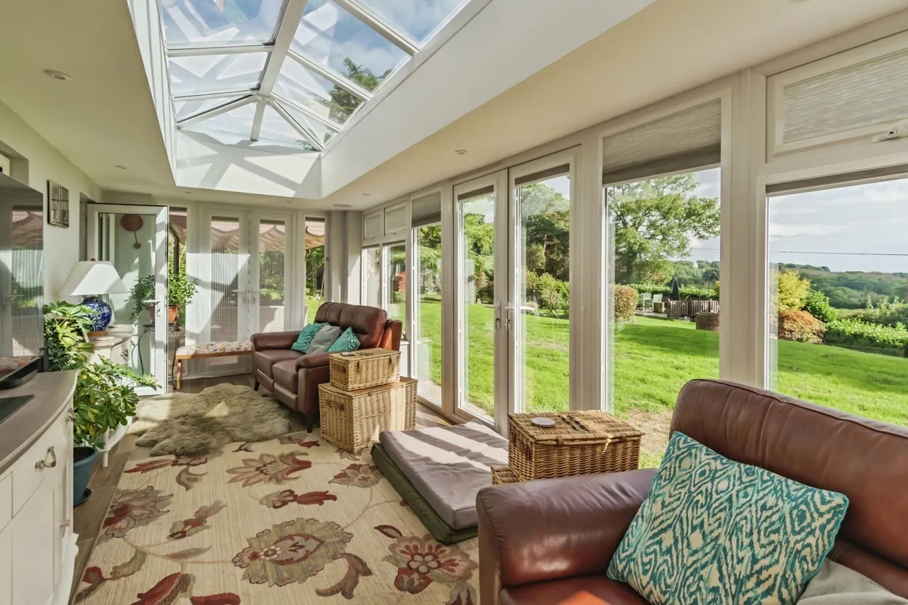 Lions Green, TN21, photo 14
