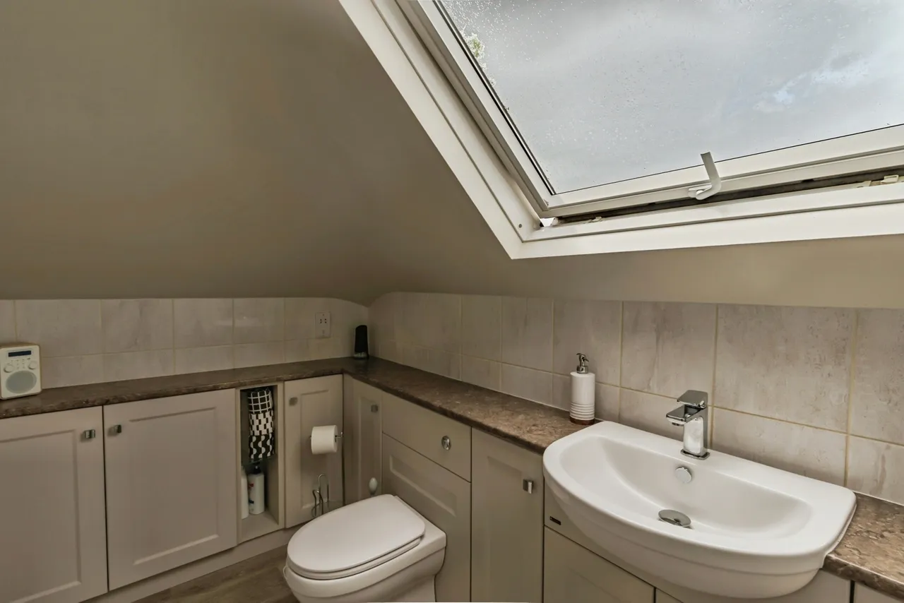 Lions Green, TN21, photo 42