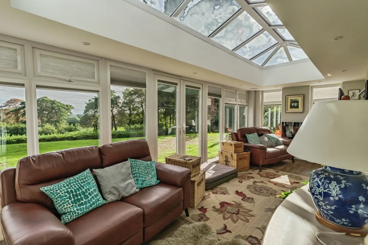 Lions Green, TN21, photo 13