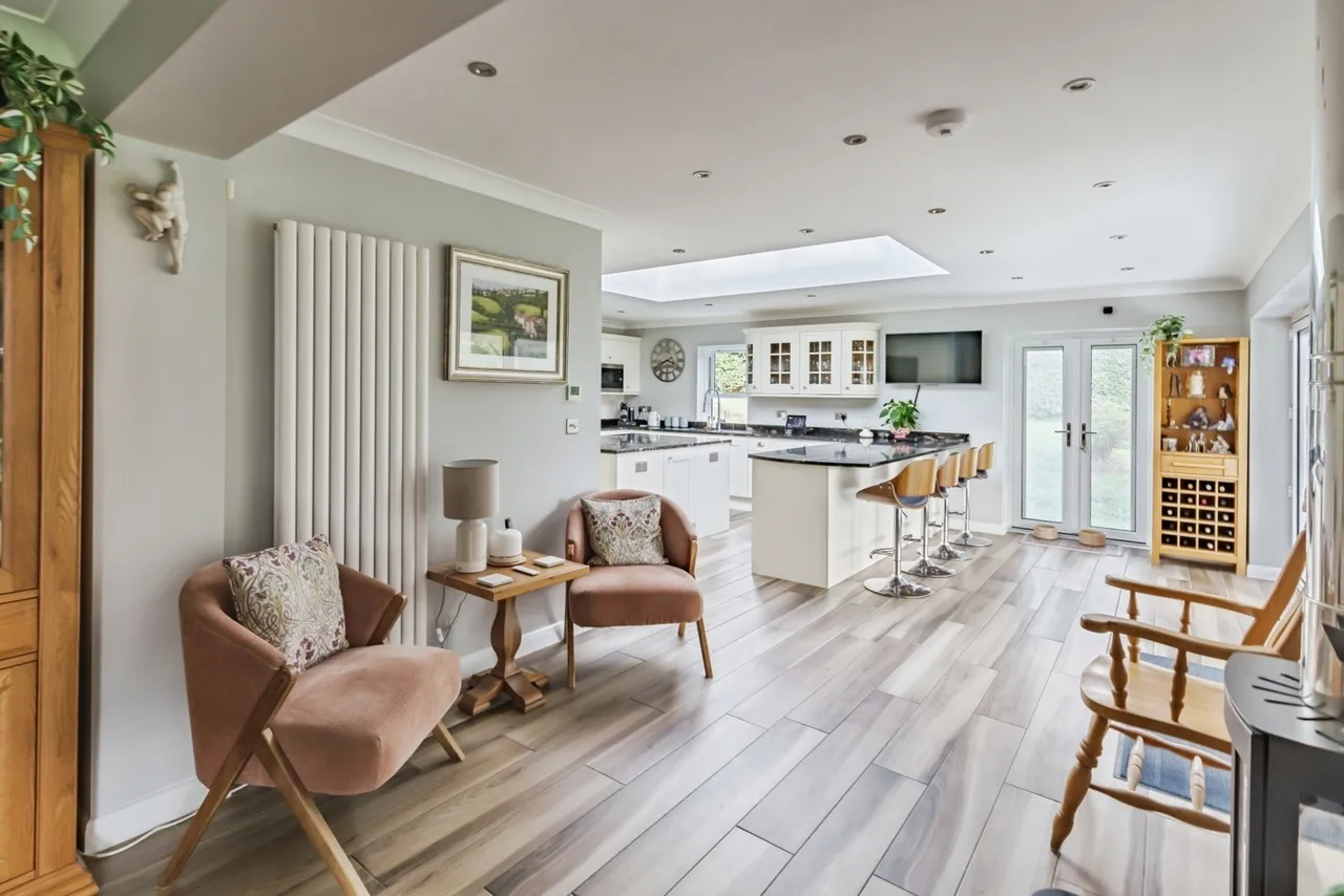 Lions Green, TN21, photo 8