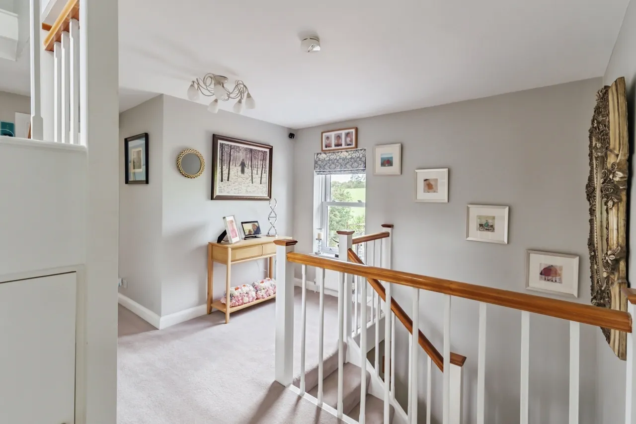 Lions Green, TN21, photo 32