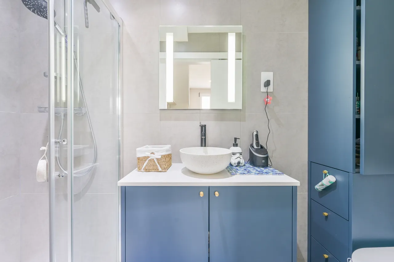Brentford, TW8, photo 7