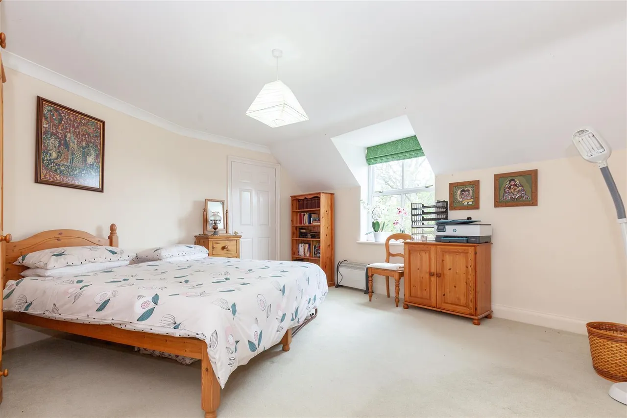Upper Brook Hill, Woodstock, OX20, photo 6