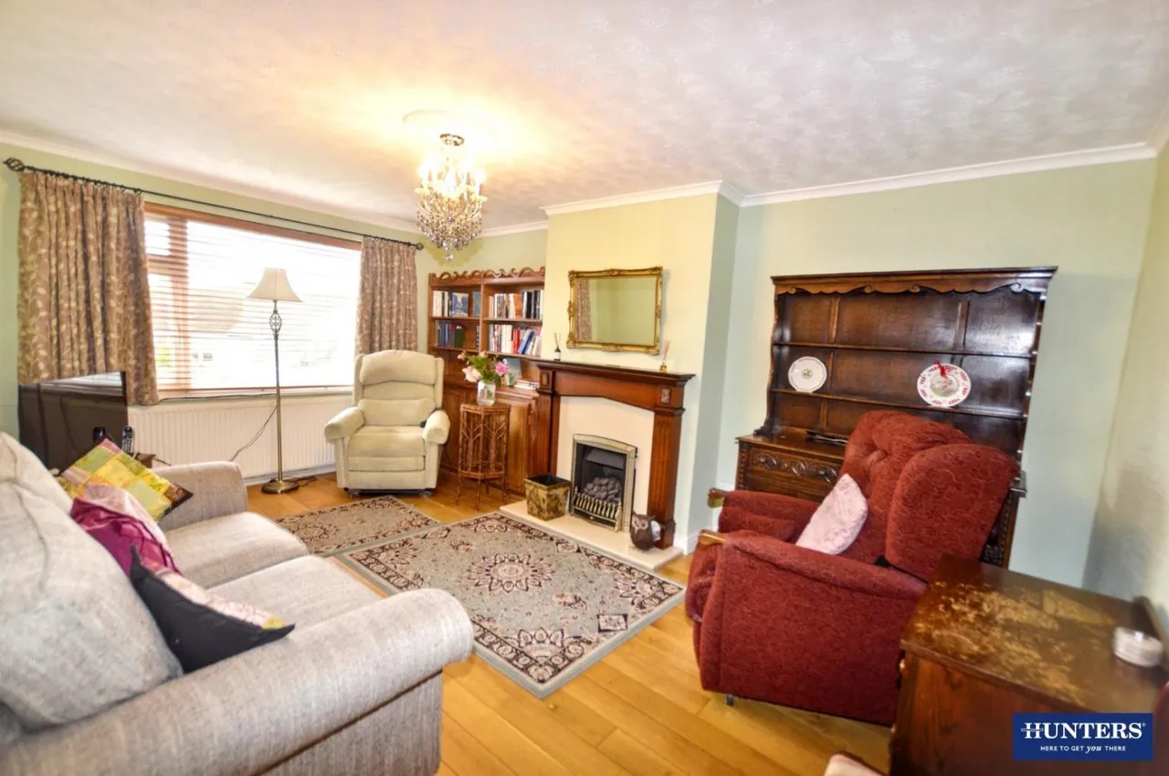 Dart Close, Oadby, LE2, photo 2