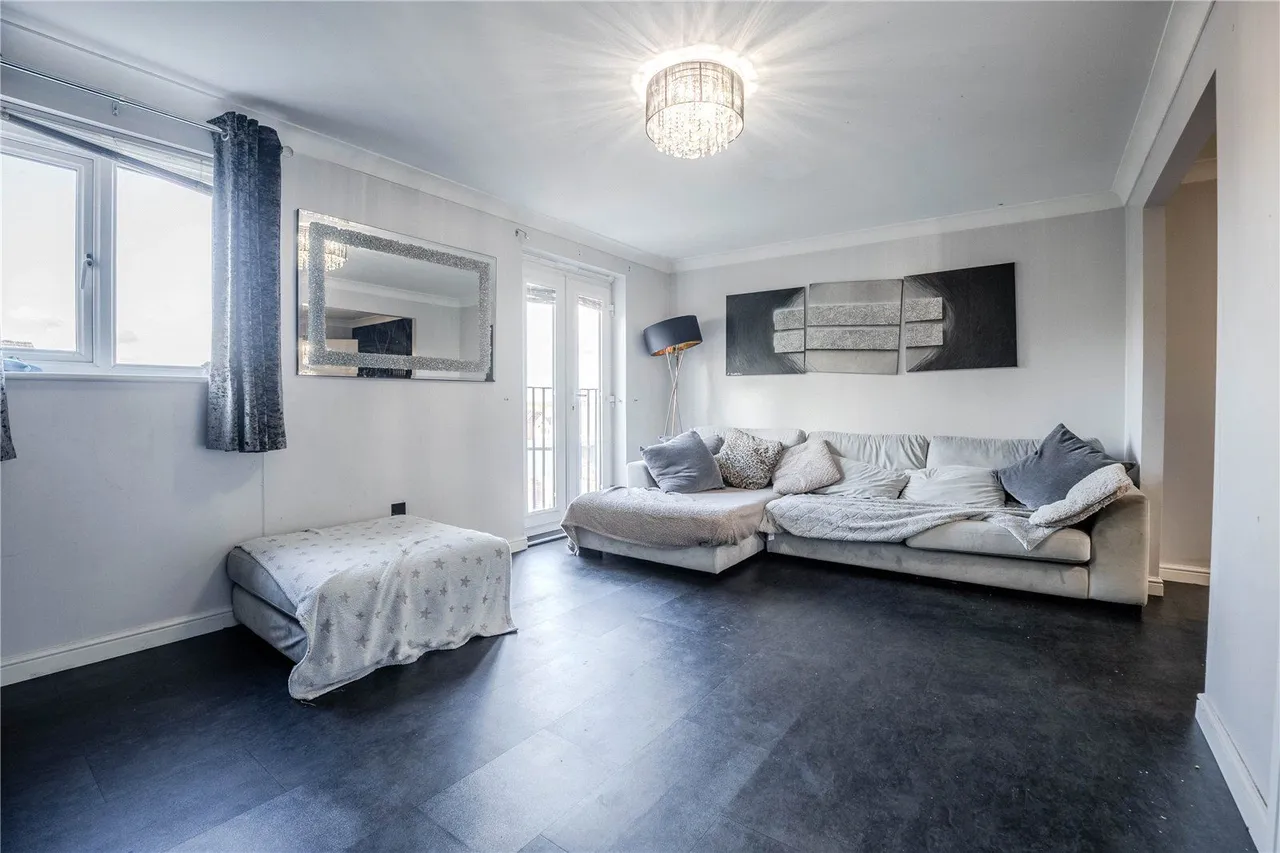 Jasmine Gardens, Castleford, WF10, photo 17